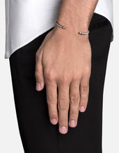 Load image into Gallery viewer, Aire Cuff, Sterling Silver/Navy White
